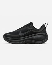 Nike Vomero Plus - Triple Black - Sneykers