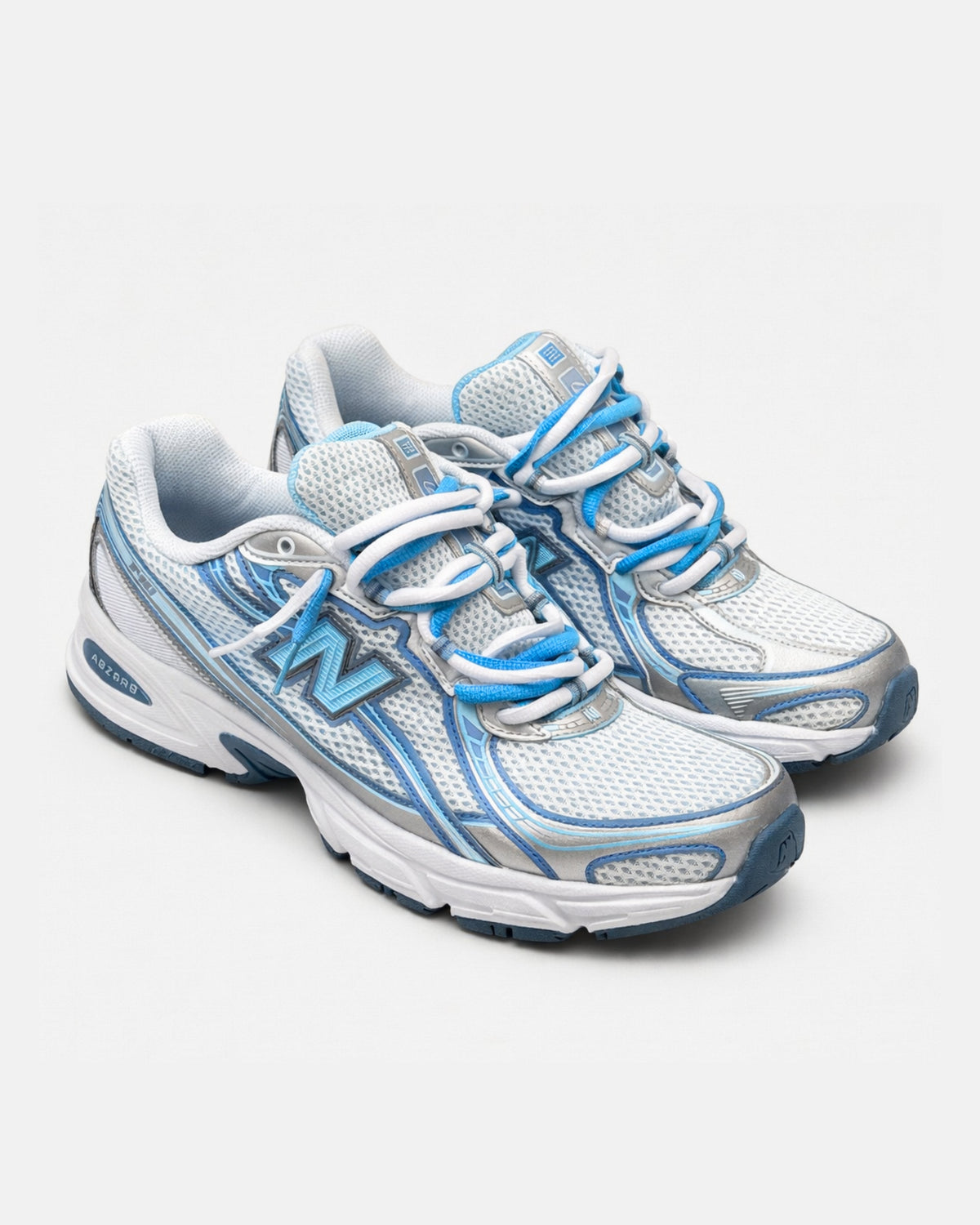 New Balance 740 - Sky Blue - Sneykers