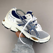 ASICS Gel Nimbus 16 - Crème / Marine / Doré - Sneykers