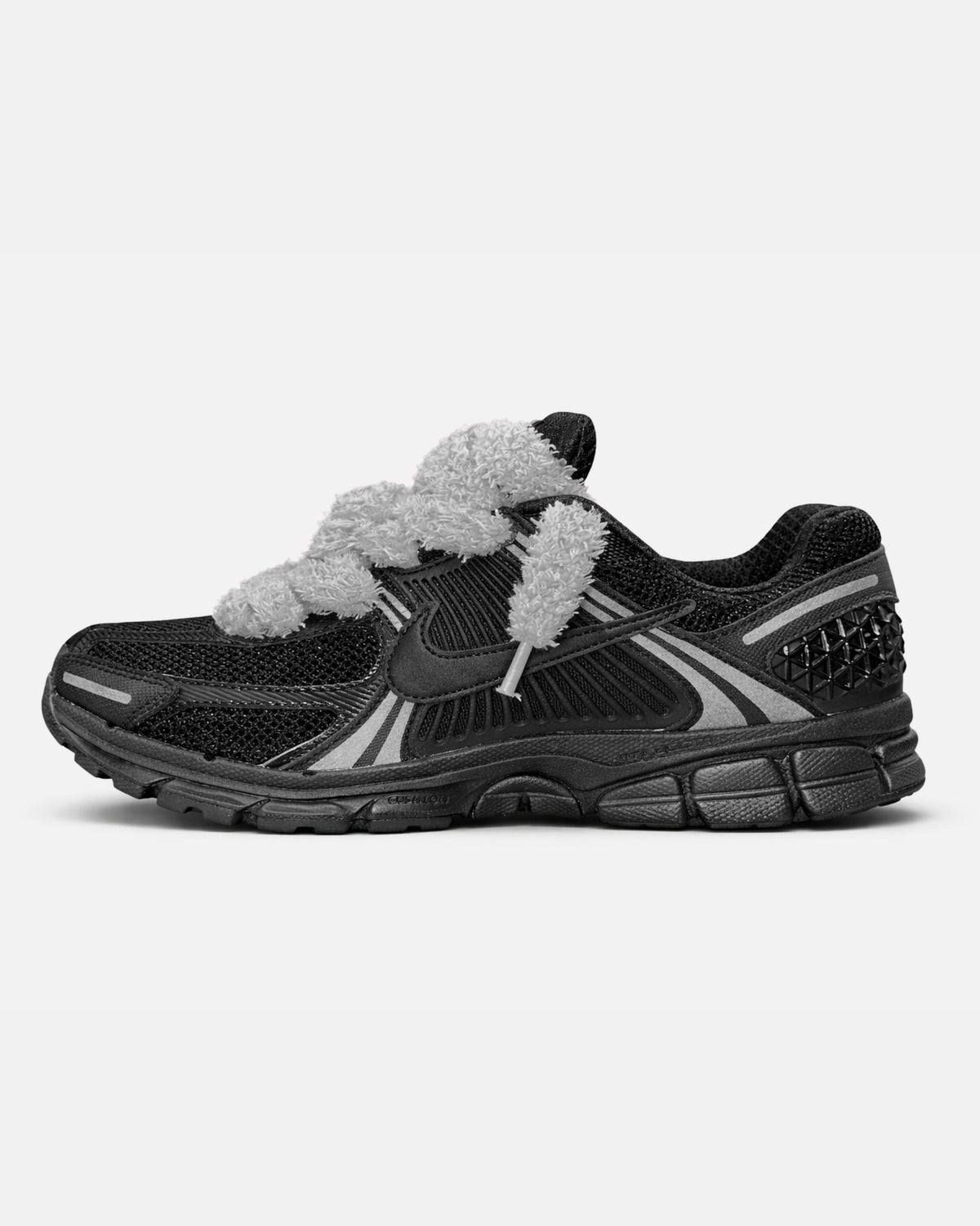 Nike Zoom Vomero 5 - Fluffy Series - Sneykers