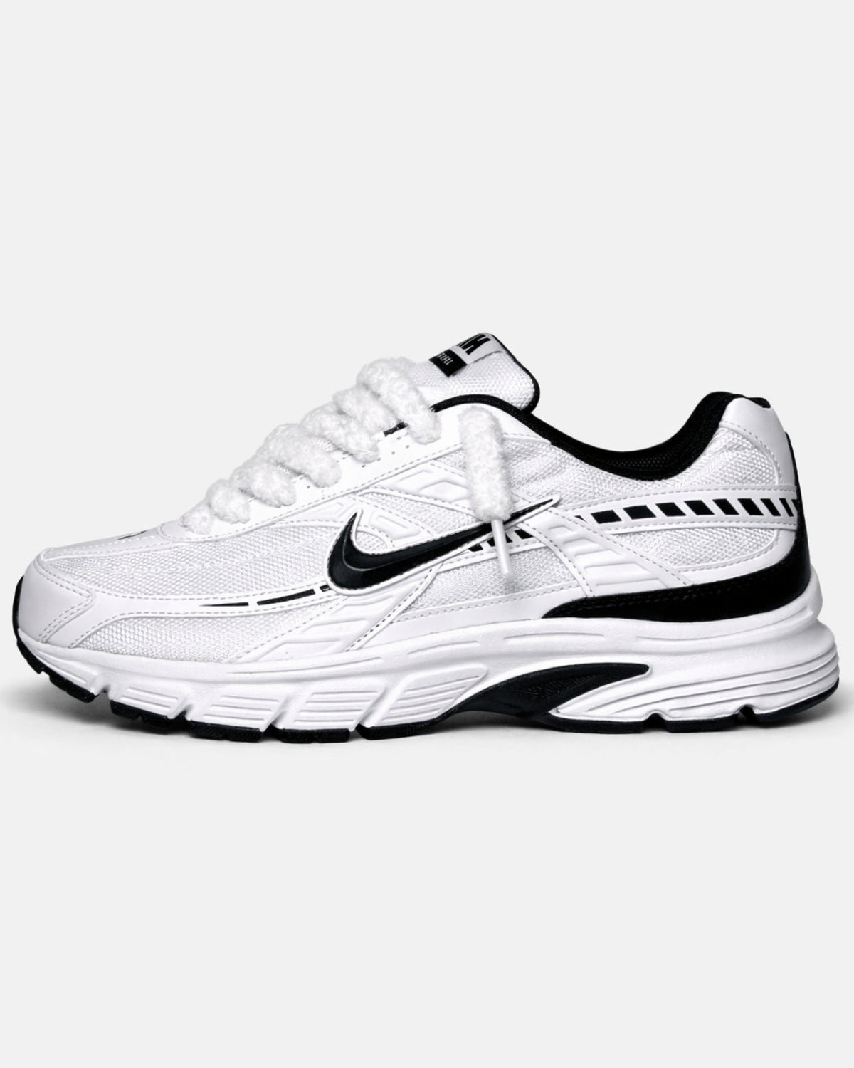 Nike Initiator - Panda - Sneykers