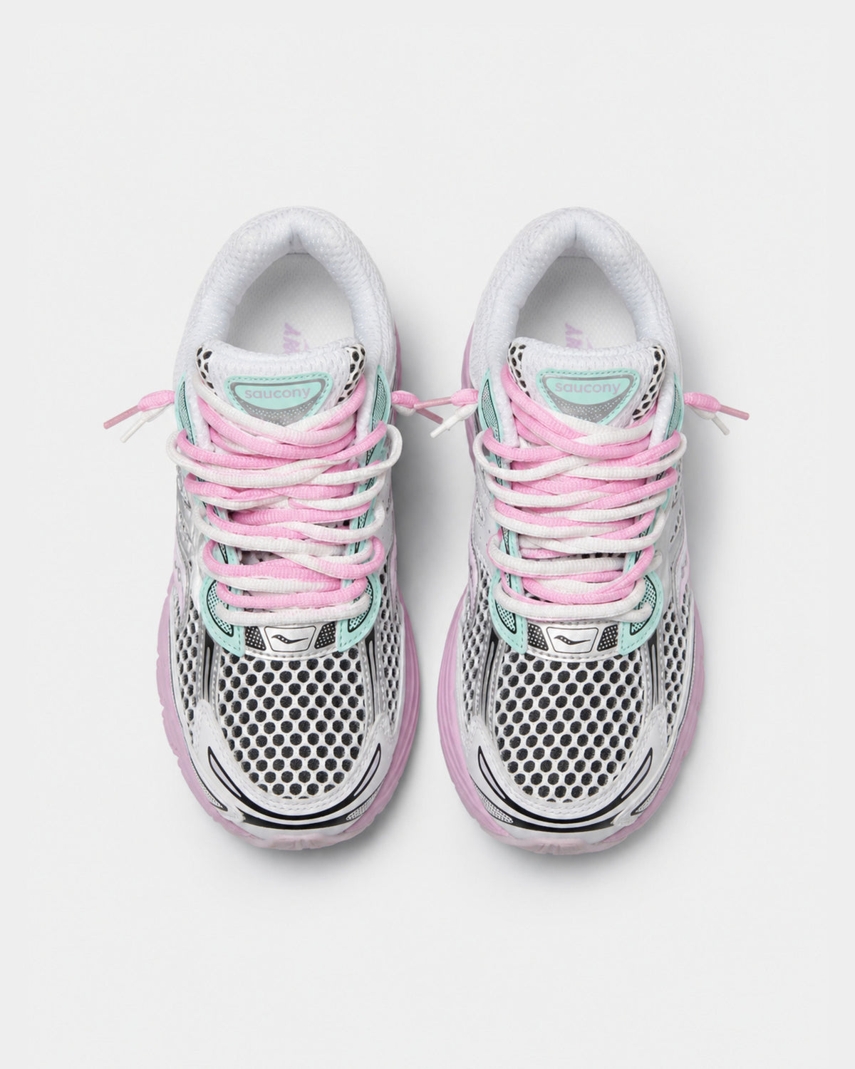 Saucony ProGrid Omni 9 - Pastel Green - Sneykers