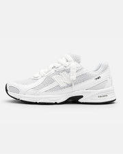 New Balance 740 - Triple White - Sneykers