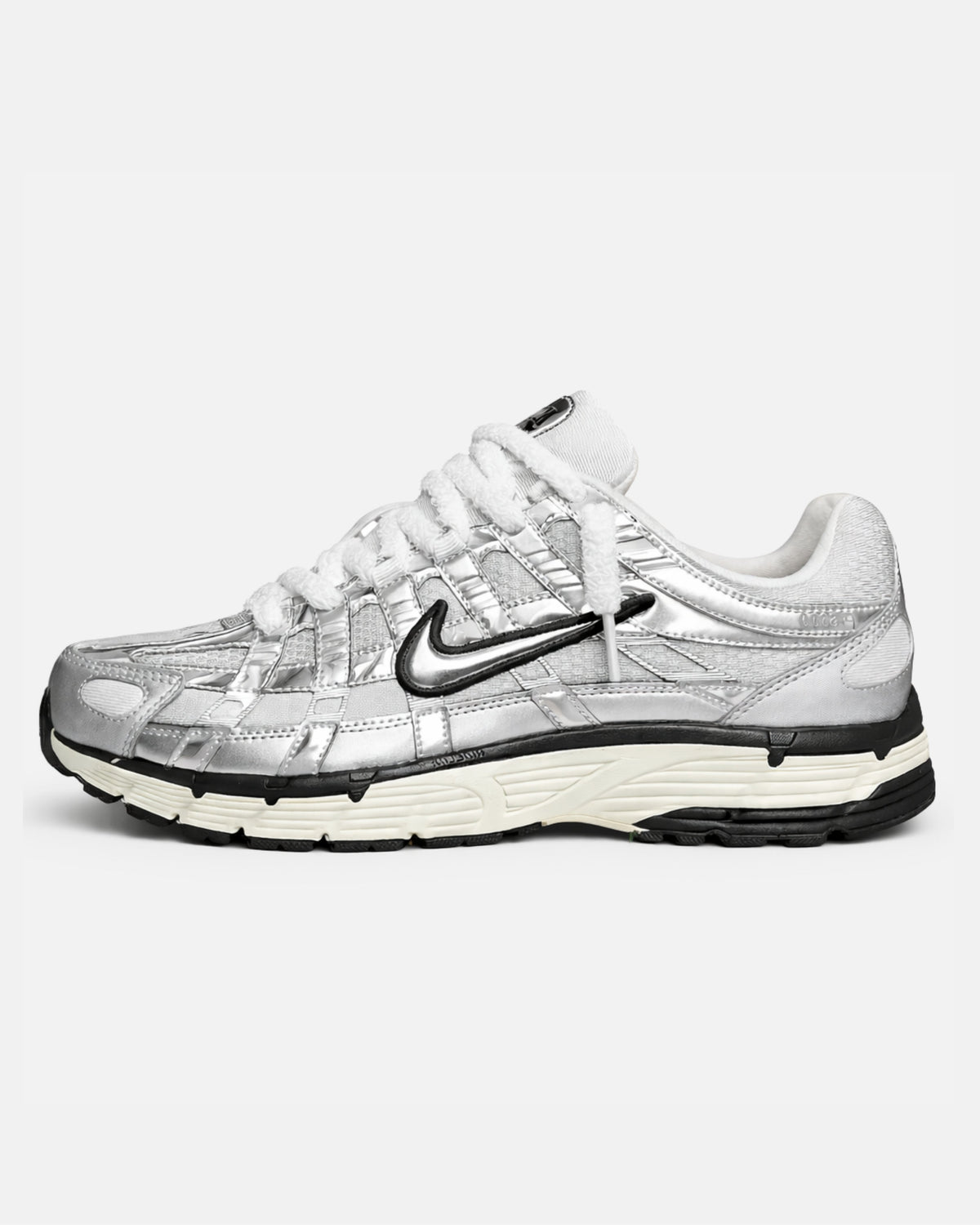 Nike P-6000 - Metallic Silver - Sneykers