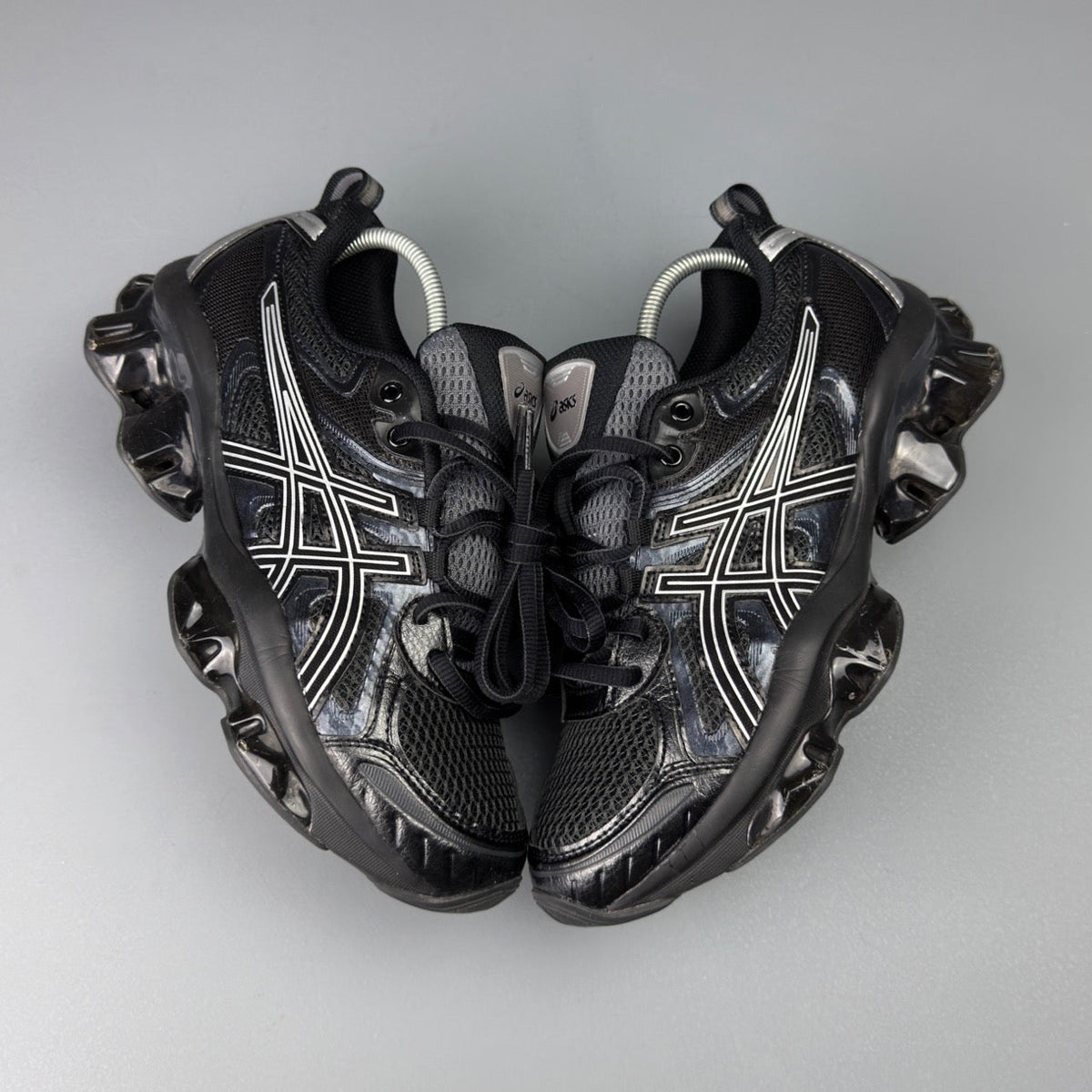 ASICS Gel Nimbus 16 - Noir / Argent - Sneykers