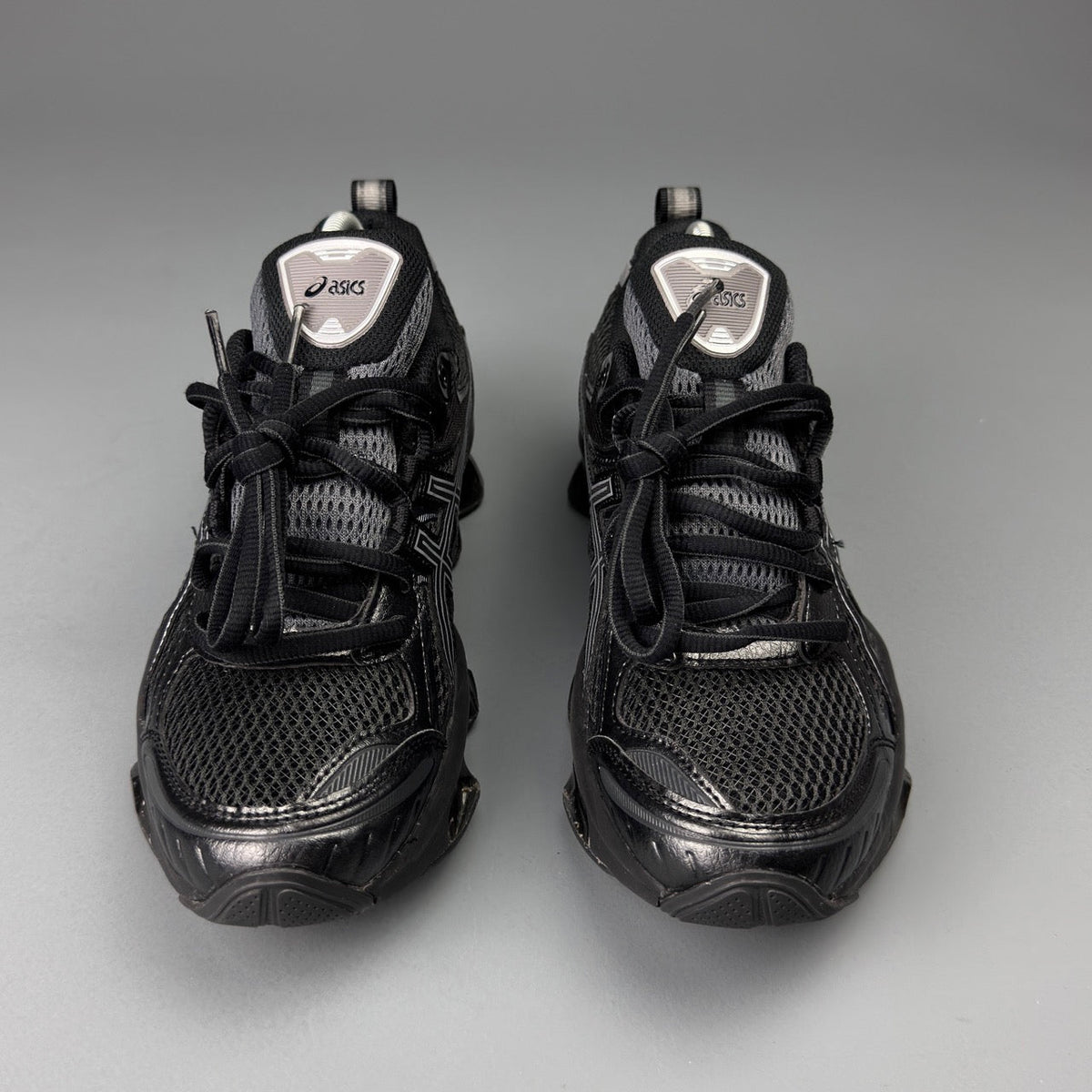 ASICS Gel Nimbus 16 - Noir / Argent - Sneykers