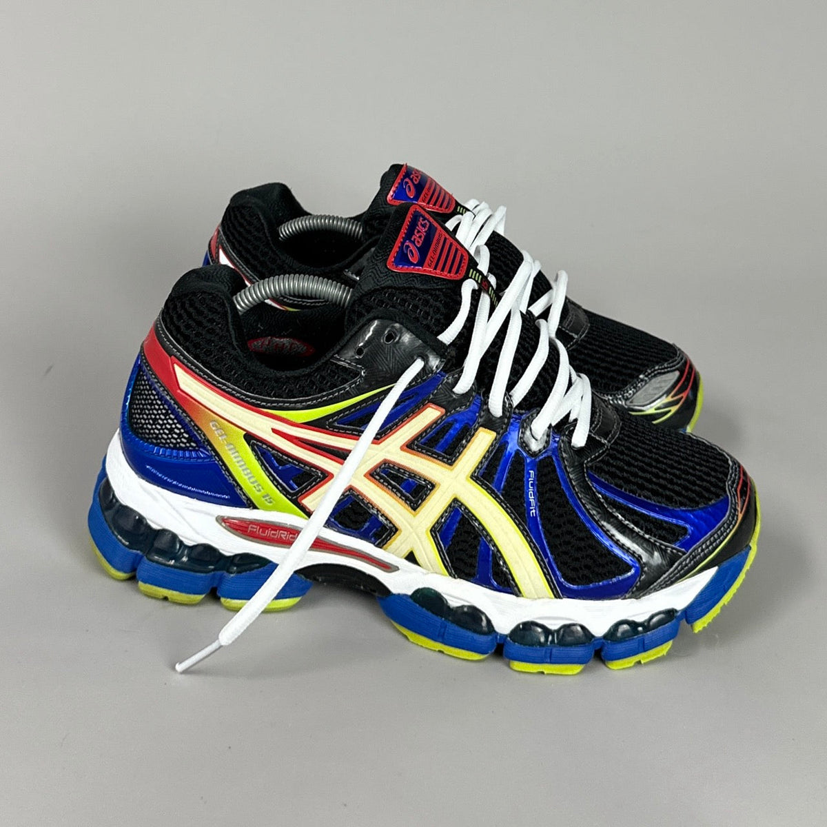 ASICS Gel Nimbus 16 - Noir / Bleu Roi - Sneykers