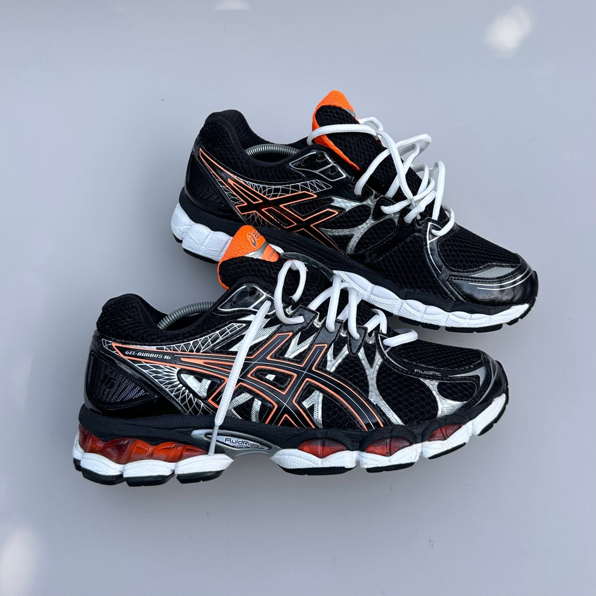 ASICS Gel Nimbus 16 - Noir / Orange / Argent - Sneykers