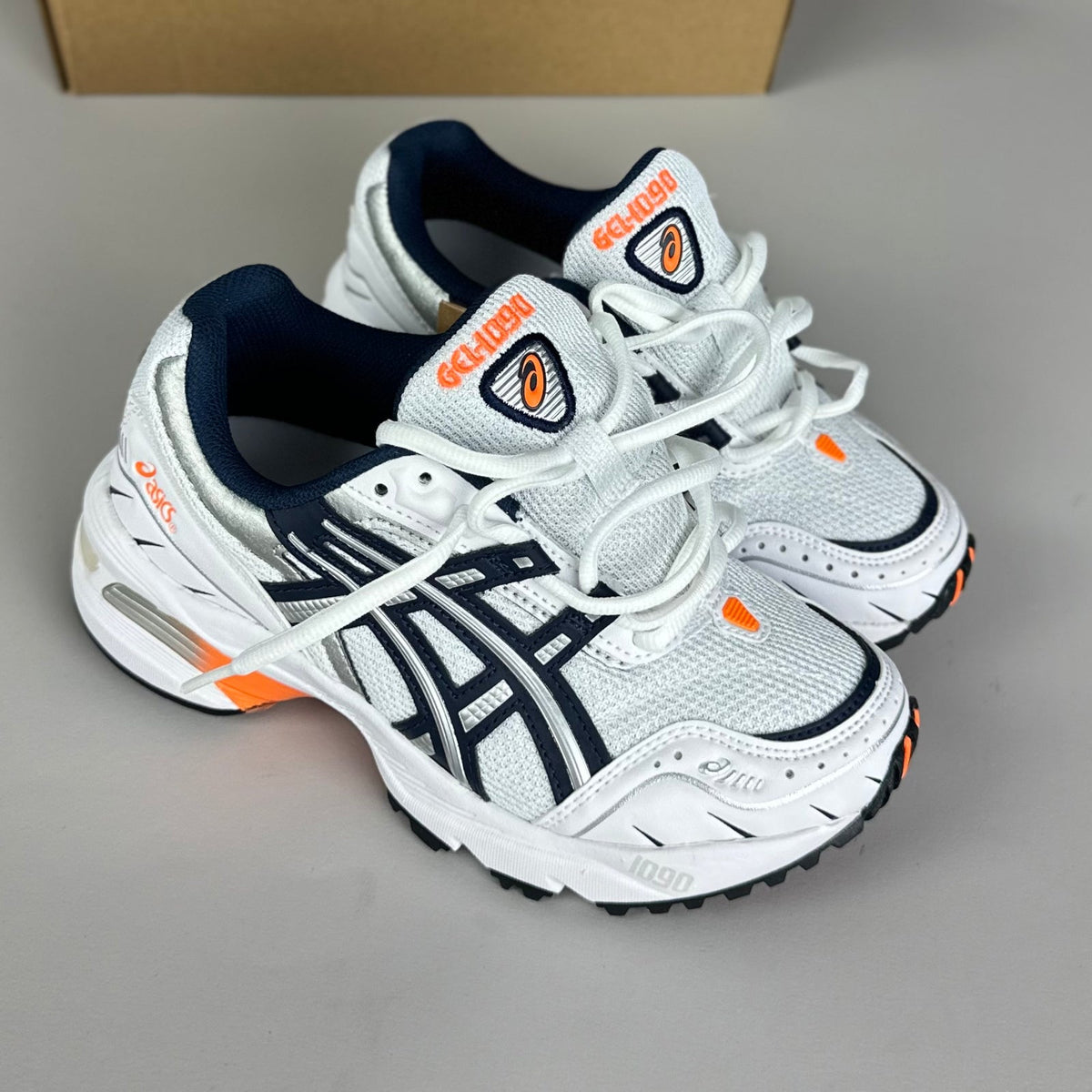 ASICS Gel Nimbus 16 - Blanc / Marine / Orange - Sneykers