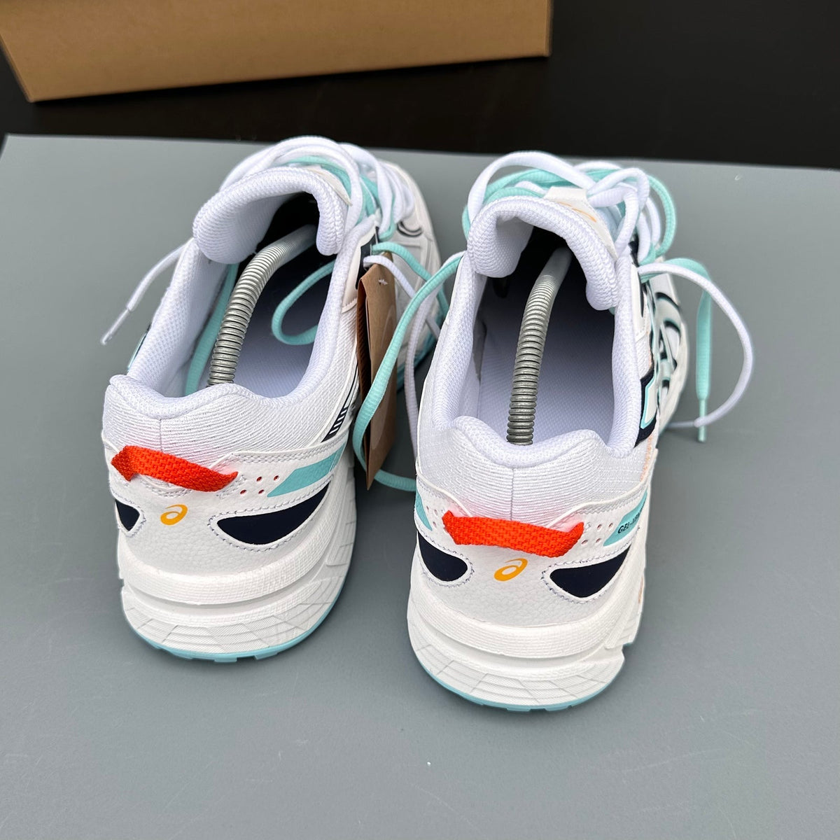 ASICS Gel Nimbus 16 - Blanc / Menthe / Orange - Sneykers
