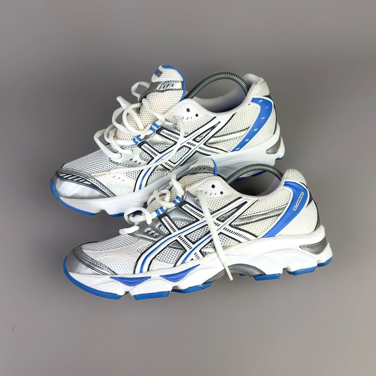 ASICS Gel Nimbus 16 - Blanc / Bleu Azur / Noir - Sneykers