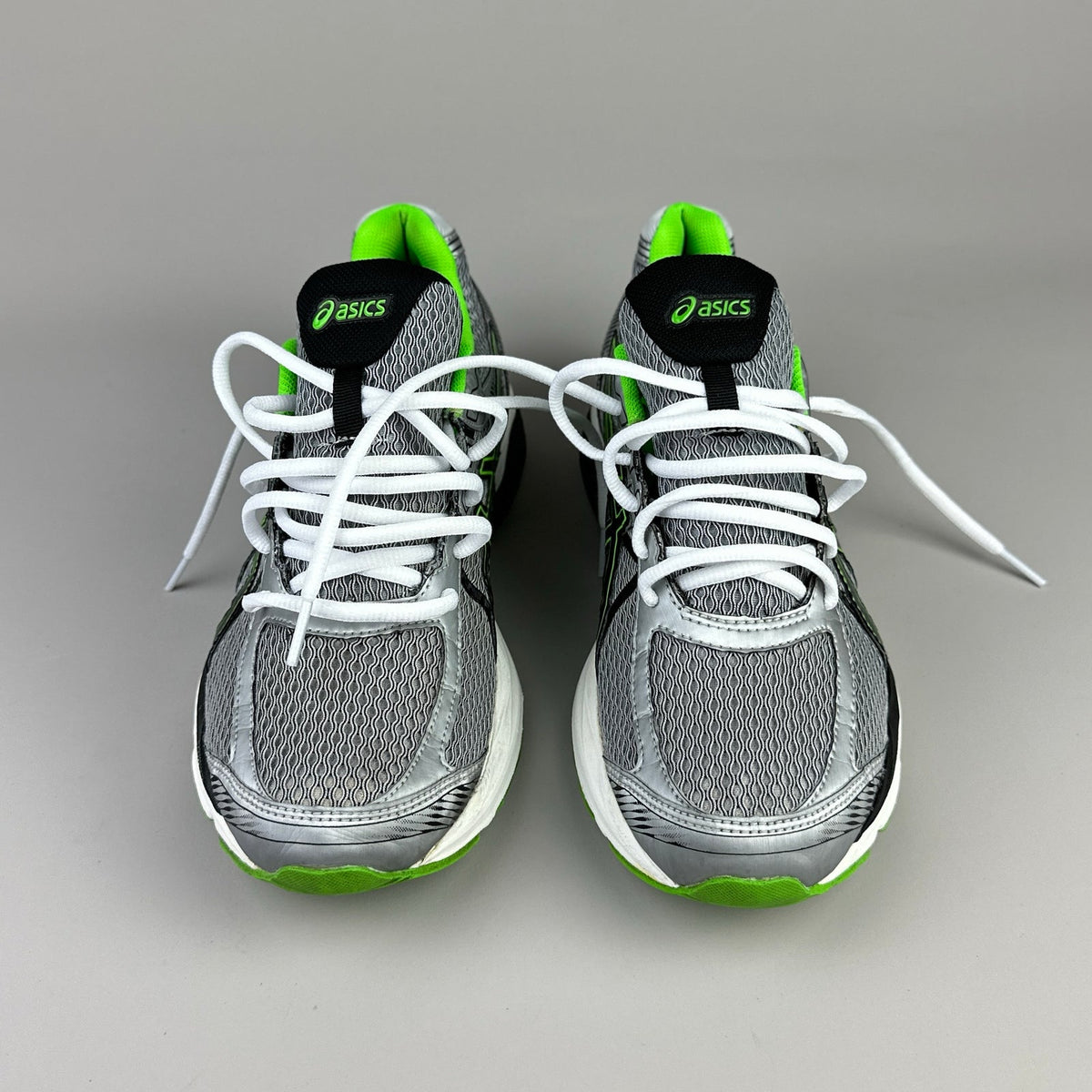 ASICS Gel Nimbus 16 - Argent / Noir - Sneykers