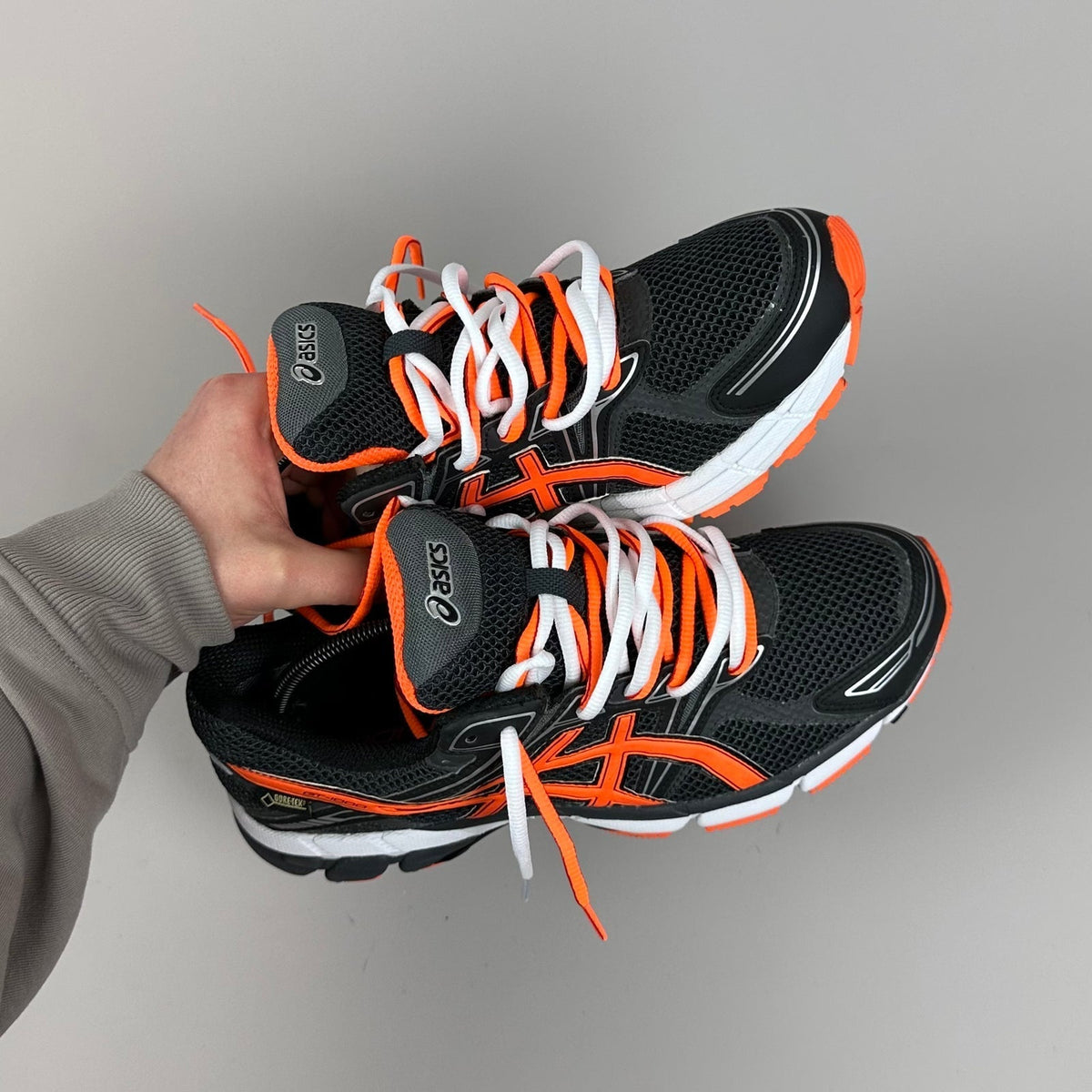 ASICS Gel Nimbus 16 - Anthracite / Orange Vif - Sneykers