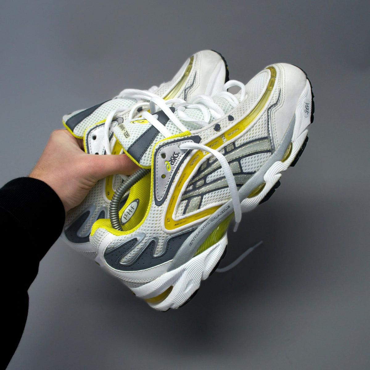 ASICS Gel Nimbus 16 - Blanc / Jaune - Sneykers