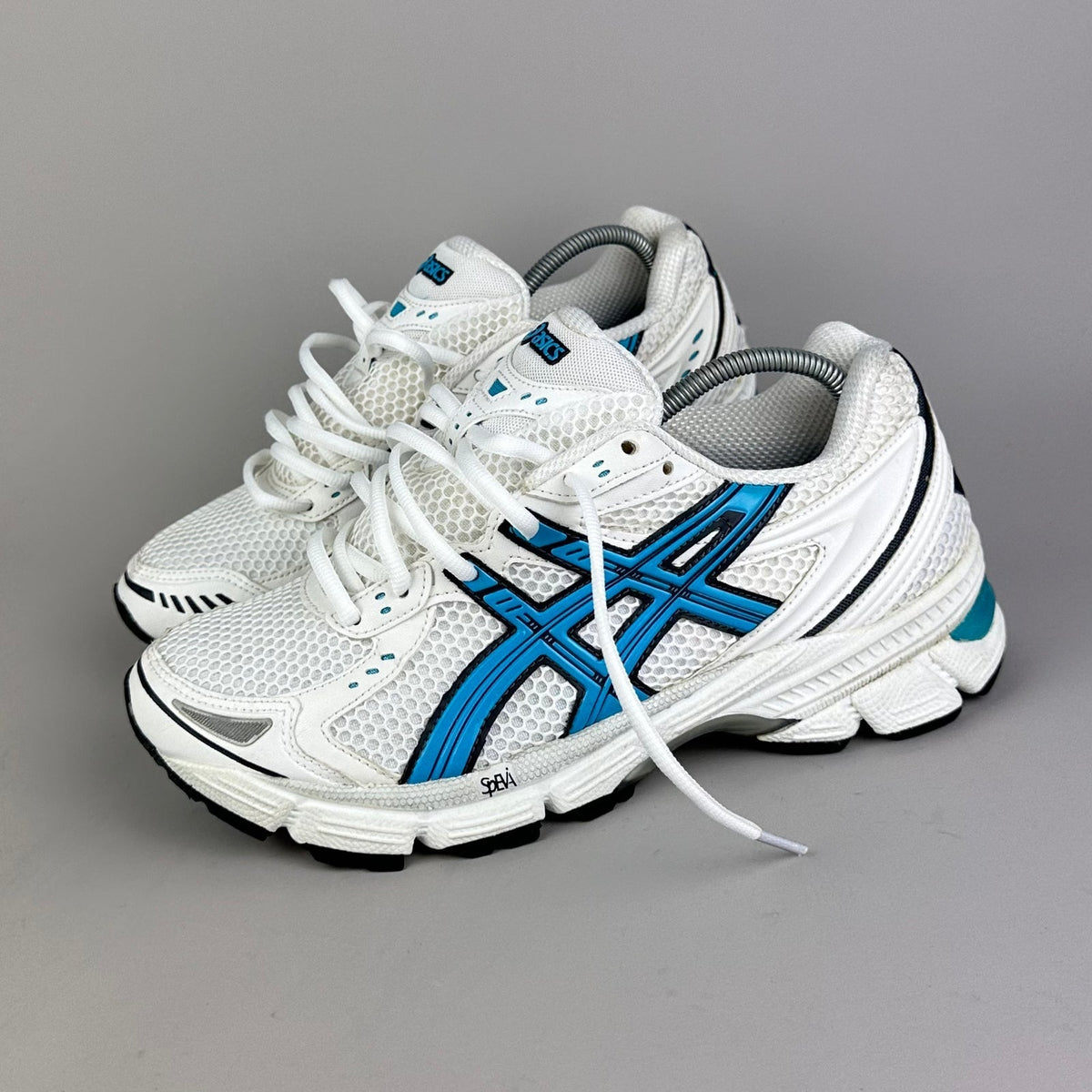 ASICS Gel Nimbus 16 - Crème / Cyan / Noir - Sneykers
