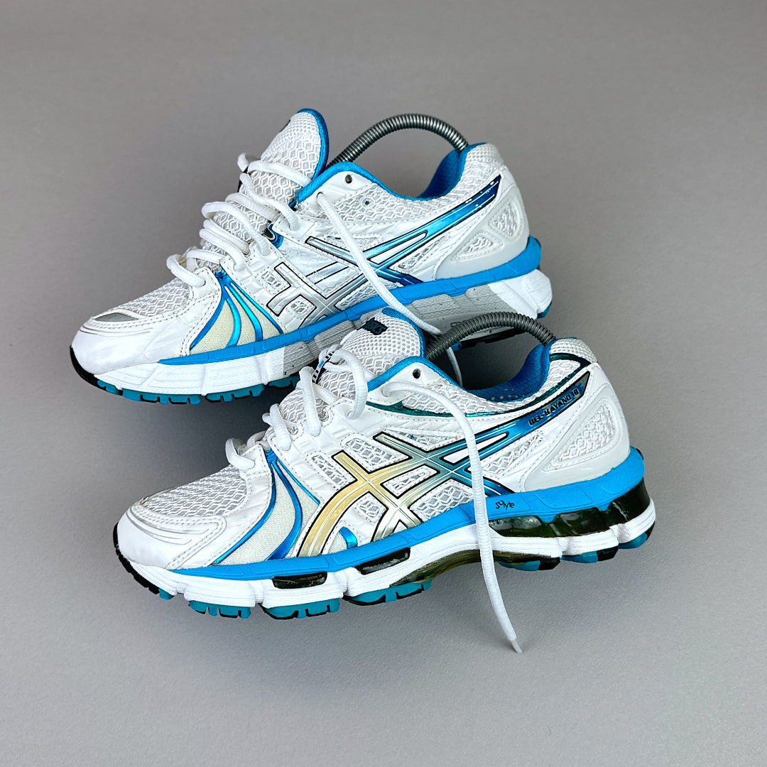 ASICS Gel Nimbus 16 - Blanc / Bleu Ciel / Doré - Sneykers