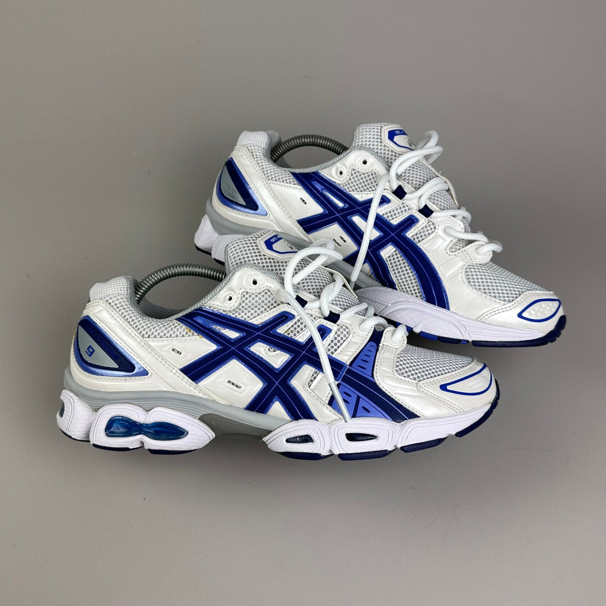 ASICS Gel Nimbus 16 - Blanc / Bleu Cobalt - Sneykers