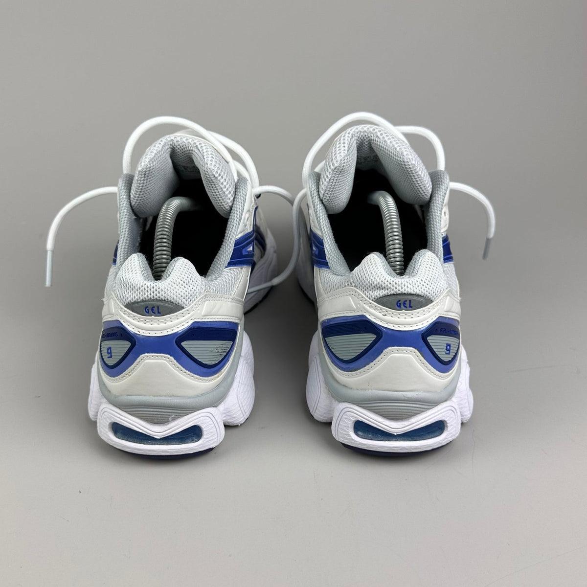 ASICS Gel Nimbus 16 - Blanc / Bleu Cobalt - Sneykers