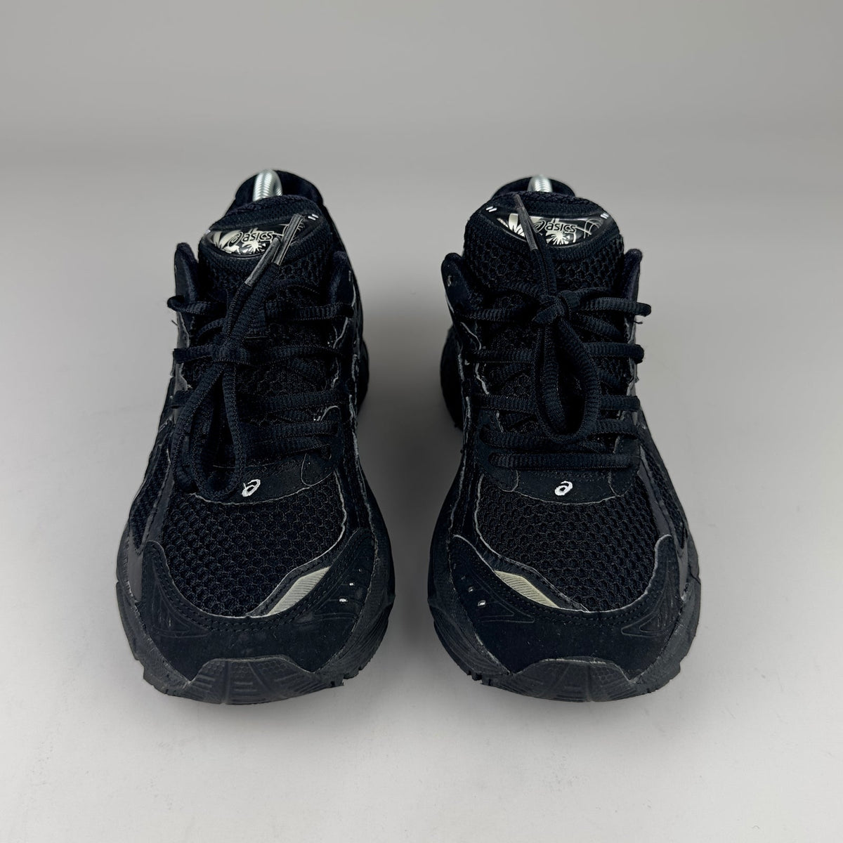 ASICS Gel Nimbus 16 - Noir / Blanc - Sneykers