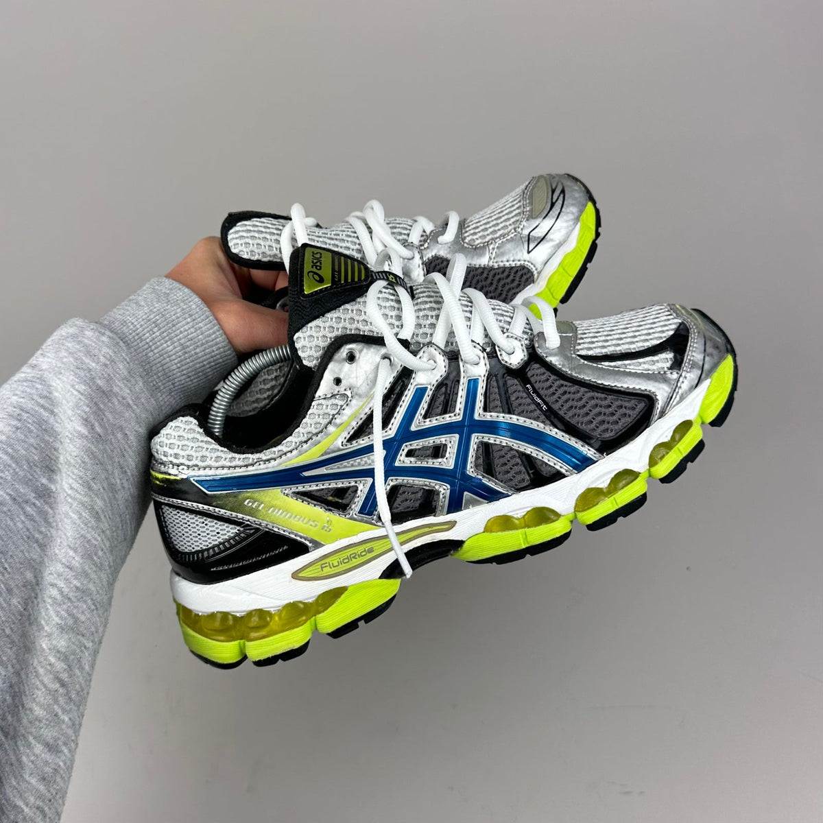 ASICS Gel Nimbus 16 - Blanc / Bleu Roi / Jaune Fluo - Sneykers