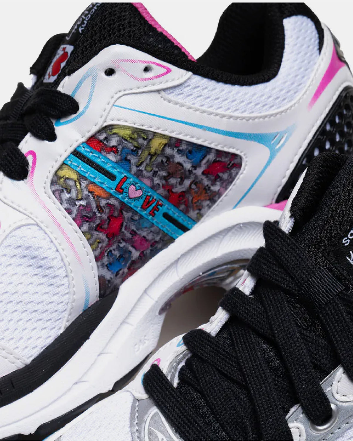 Saucony ProGrid Triumph 4 - Keith Haring - Sneykers