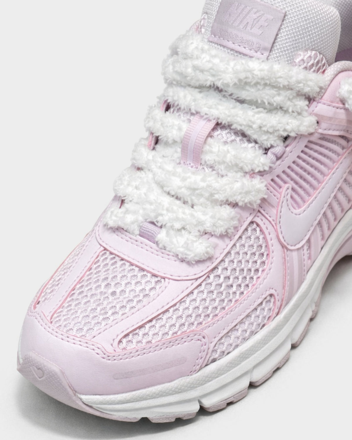 Nike Zoom Vomero 5 - Light Pink - Sneykers