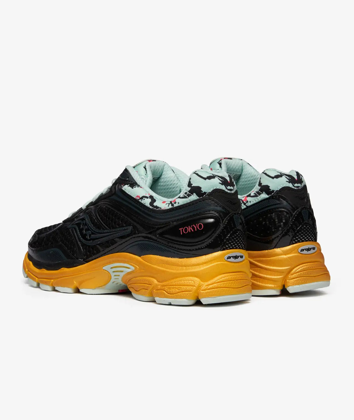 Saucony ProGrid Omni 9 - City Pack Tokyo - Sneykers