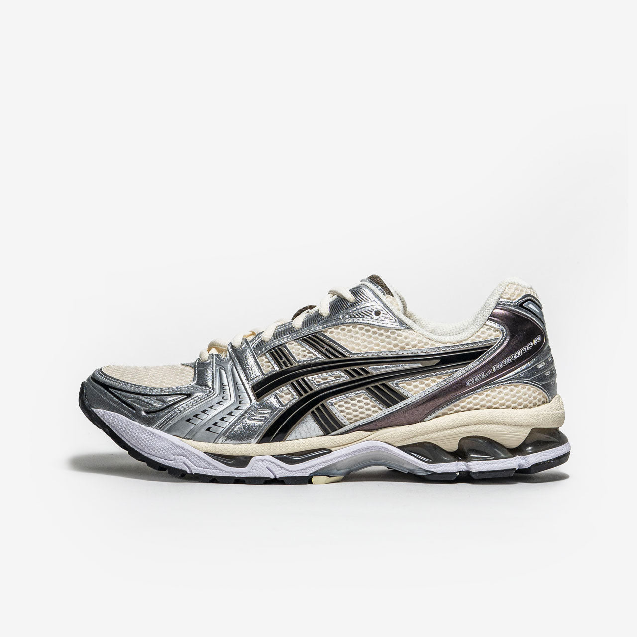 Cream Black Metallic Plum